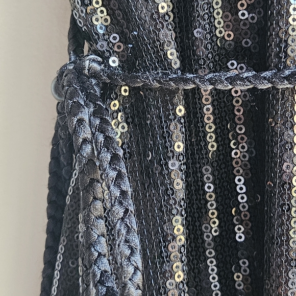 White House Black Market Sleeveless Sequin Mini Dress in Women's 4 - Picture 7 of 16